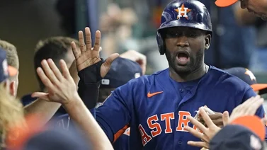 MLB: Yordan Álvarez enciende las alarmas en los Astros (+FOTO)