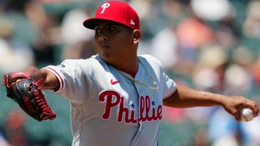 MLB: Ranger Suárez a ganarse su puesto en la rotación de los playoffs