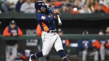 MLB: José Altuve se pone a la par de Bob Abreu en este apartado