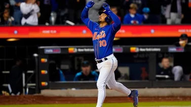 MLB: Eduardo Escobar titular en el primer lineup de los Mets en Playoffs