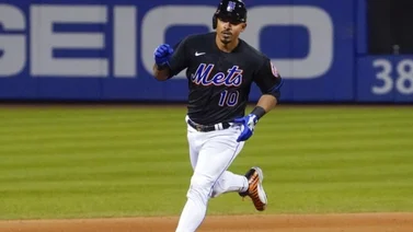 MLB: Eduardo Escobar la desaparece contra los Padres en busca de una remontada milagrosa (+VIDEO)