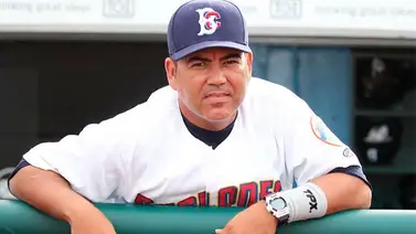 LVBP: Edgardo Alfonzo llega a los entrenamientos de Tiburones de La Guaira LVBP: Edgardo Alfonzo llega a los entrenamientos de Tiburones de La Guaira