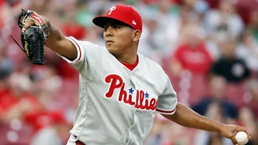 Ranger Suárez guapeó en su debut de postemporada