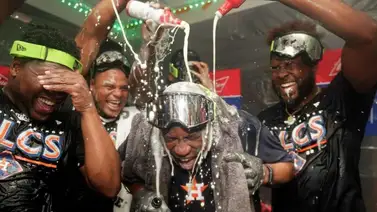 MLB: Los asombrosos pasos de baile del manager de José Altuve (+Video) MLB: Los asombrosos pasos de baile del manager de José Altuve (+Video)