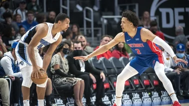 NBA: Pistons debutan en la temporada 2022 con victoria ante el Magic (+Video)
