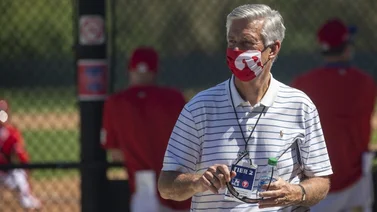 MLB: Este ejecutivo de los Phillies ha llevado a cuatro organizaciones a la Serie Mundial