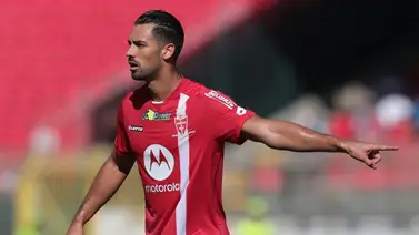 Futbolista español recibe puñalada en ataque a centro comercial Futbolista español recibe puñalada en ataque a centro comercial