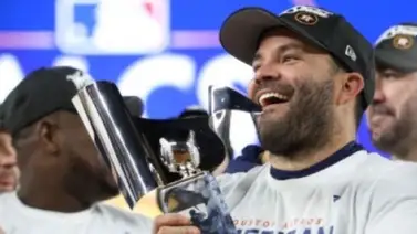 MLB: Altuve se coloca en selecta lista con Davalillo, Concepción y Sojo MLB: Altuve se coloca en selecta lista con Davalillo, Concepción y Sojo