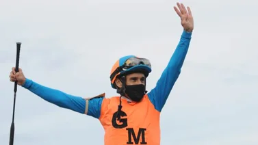 ¿Cuántos Clásicos Simón Bolívar ha ganado Jaime "El Pocho" Lugo en su carrera como jinete?
