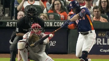 MLB: José Altuve está de vuelta y justo a tiempo para salvar a los Astros