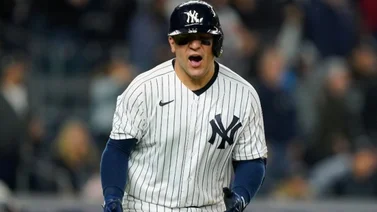 Receptor de los Yankees consigue su primer Guante de Oro