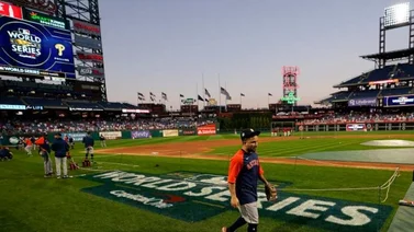 MLB: José Altuve con su hit 100 en postemporada