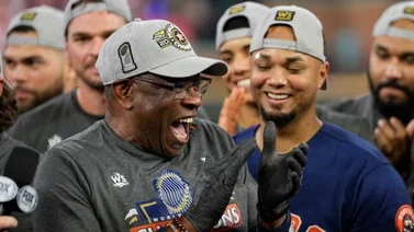 MLB: Mira la celebración del cuerpo técnico de los Astros (+VIDEO)