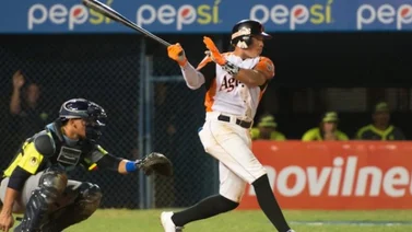 LVBP: Este pelotero de las Águilas alcanza la grandiosa cifra de 100 hits (+FOTOS)