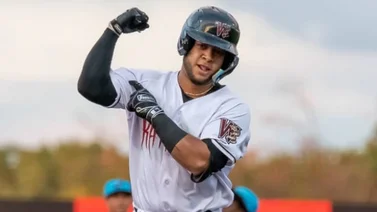 MLB: Prospecto venezolano de los Brewers iguala a Gary Sánchez