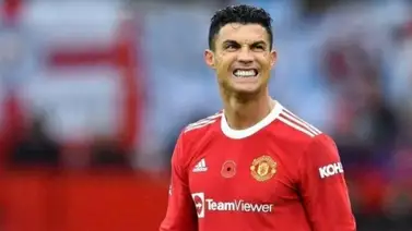 OFICIAL: Cristiano Ronaldo NO jugará más en el Manchester United (+Anuncio) OFICIAL: Cristiano Ronaldo NO jugará más en el Manchester United (+Anuncio)