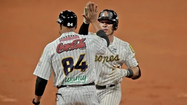 LVBP: Freddy Fermín apuntala gran reacción de Leones ante Tiburones