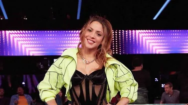 ¿Nuevo amorío? Shakira fue vista disfrutando de la playa junto a otro hombre