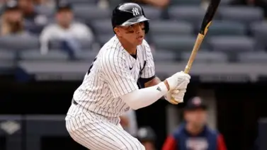 LVBP: Oswald Peraza se aleja de los Leones del Caracas LVBP: Oswald Peraza se aleja de los Leones del Caracas