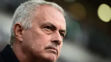 José Mourinho podría ser el nuevo técnico de Portugal sin dejar la Roma José Mourinho podría ser el nuevo técnico de Portugal sin dejar la Roma