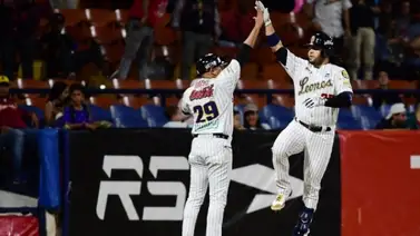 LVBP: Eugenio Suárez y Oswaldo Arcia con jonrones sellan el triunfo de Leones del Caracas LVBP: Eugenio Suárez y Oswaldo Arcia con jonrones sellan el triunfo de Leones del Caracas
