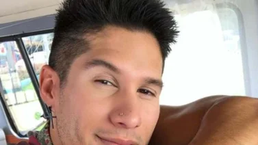 Irrael Gómez "resucita" al Chyno Miranda (+ FOTO)