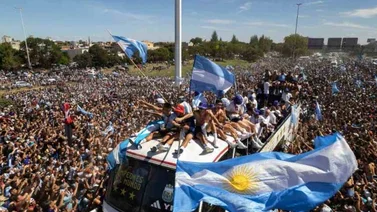 Qatar 2022: ¡Impresionante! Mira la cantidad de personas que celebran en Buenos Aires tras el título de la Copa del Mundo (+VIDEO)