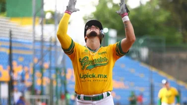 Alberth Martínez jugará su tercera temporada con Generales de Durango