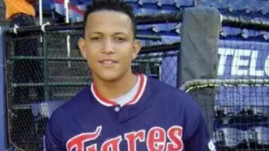 LVBP: Un día como hoy Miguel Cabrera hizo su debut en la liga LVBP: Un día como hoy Miguel Cabrera hizo su debut en la liga