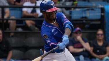 LVBP: Maikel García, líder ofensivo de los Tiburones de La Guaira