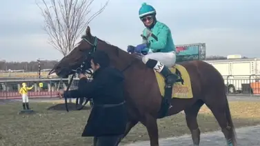 Ángel Castillo gana épica carrera que paga dividendo millonario en Estados Unidos Ángel Castillo gana épica carrera que paga dividendo millonario en Estados Unidos