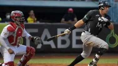 Ramón Flores desaparece la pelota en el Round Robin de la Lidom Ramón Flores desaparece la pelota en el Round Robin de la Lidom