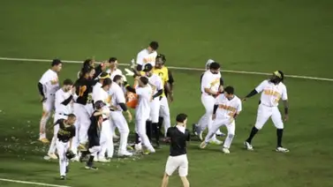 Cangrejeros de Santurce y Leones de Ponce pelean por el último cupo a la semifinal en Puerto Rico Cangrejeros de Santurce y Leones de Ponce pelean por el último cupo a la semifinal en Puerto Rico