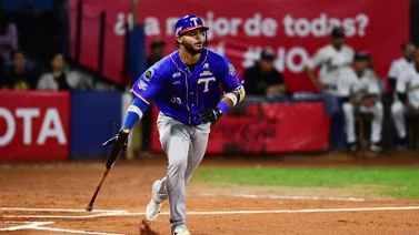 Ángel Reyes encendido con Tiburones: "Henry Blanco me dio la libertad de jugar fuerte" (+FOTO)