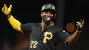 MLB: Andrew McCutchen regresa a los Piratas de Pittsburgh MLB: Andrew McCutchen regresa a los Piratas de Pittsburgh