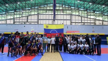 Gimnasio "Gastón Portillo" del IND es reinaugurado
