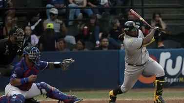 LVBP: Tiburones de La Guaira y Leones del Caracas se enfrentan en un duelo clave por la clasificación a la final