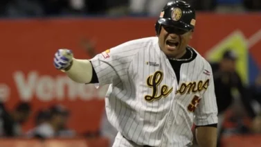 LVBP: Bob Abreu muestra su apoyo a los Leones del Caracas (+FOTO)