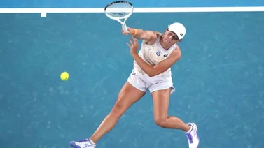 Australian Open: Medvedev se queda afuera; Swiatek sigue intratable (+Video)