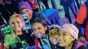 Pedro Puentes y Dicnaira González ganadores de Ávila Race Nocturna