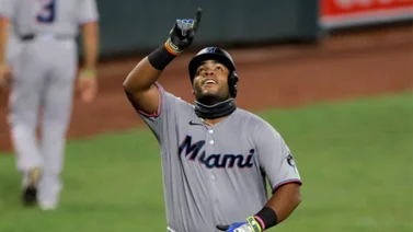MLB: Jesús Aguilar firma con un nuevo equipo
