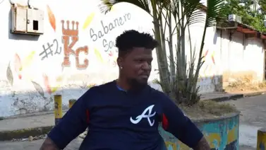 LVBP: Padre de Ronald Acuña Jr. amenaza a diestra y siniestra para defender a su hijo (+Fotos) LVBP: Padre de Ronald Acuña Jr. amenaza a diestra y siniestra para defender a su hijo (+Fotos)