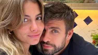 Piqué presume "Claramente" a su nueva pareja