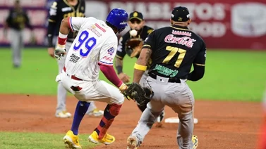 LVBP dicta sentencia sobre la protesta de Tiburones en el segundo juego de la final ante Leones