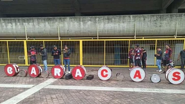 Leones del Caracas se refuerzan con los Demonios Rojos