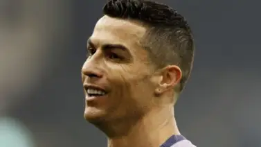 Cristiano Ronaldo anota su primer gol oficial con el Al-Nassr (+Video) Cristiano Ronaldo anota su primer gol oficial con el Al-Nassr (+Video)
