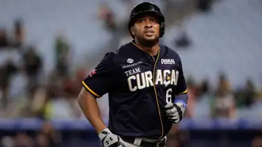 Jonathan Schoop sobre Miguel Cabrera: "He tenido suerte de compartir equipo con él" Jonathan Schoop sobre Miguel Cabrera: "He tenido suerte de compartir equipo con él"