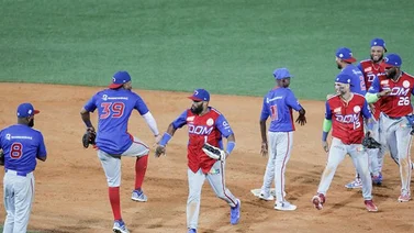 Tigres de Licey blanquean a Leones y se coronan en la Serie del Caribe