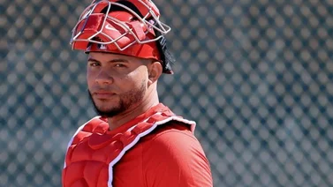 MLB: Adam Wainwright elogia a Willson Contreras