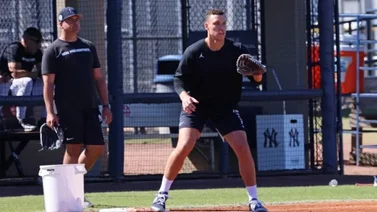 MLB: Aaron Judge entrena en una nueva posición de cara a la temporada 2023 (+VIDEO)